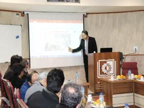 بررسی طرح های عمرانی دانشگاه اردکان در سفر معاون اداری مالی و مدیریت منابع وزیر علوم به اردکان